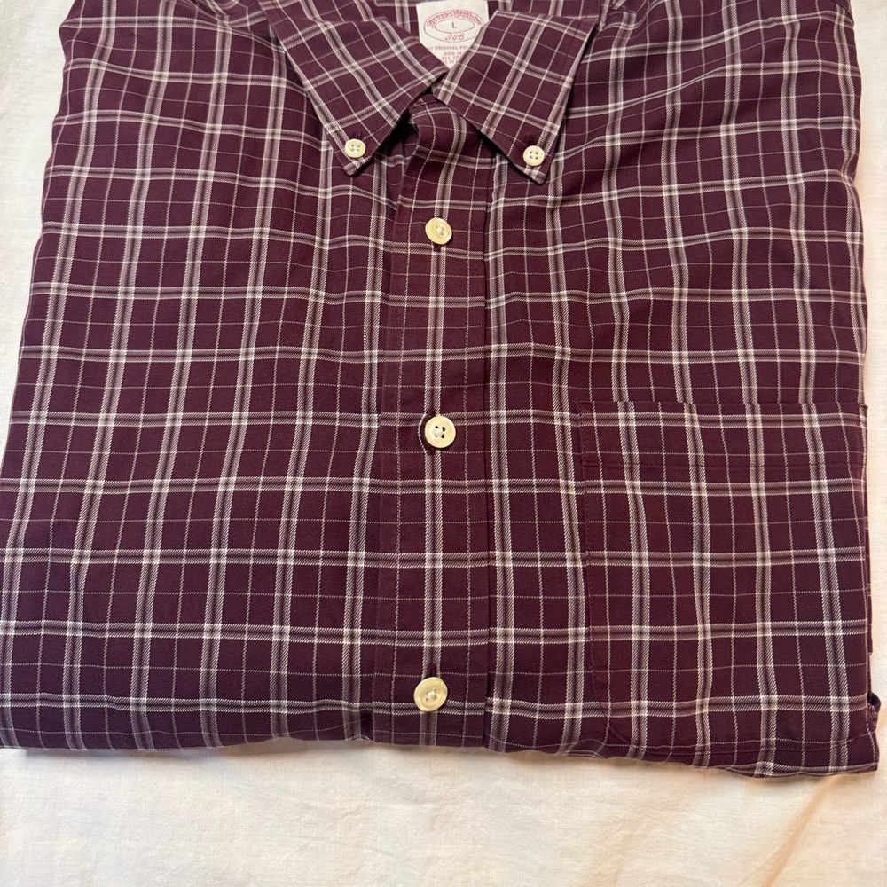 Brooks Brothers No Iron Plaid Shirt. Size Large.